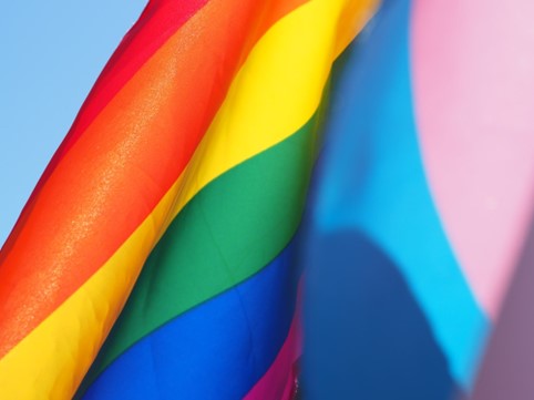 Promuovere l’inclusione delle persone LGBTQ+: parola alla Behavioral Economics